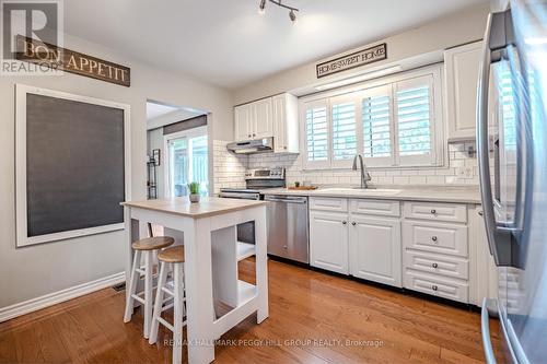 42 Ottaway Avenue, Barrie, ON - Indoor Photo Showing Kitchen With Stainless Steel Kitchen With Upgraded Kitchen