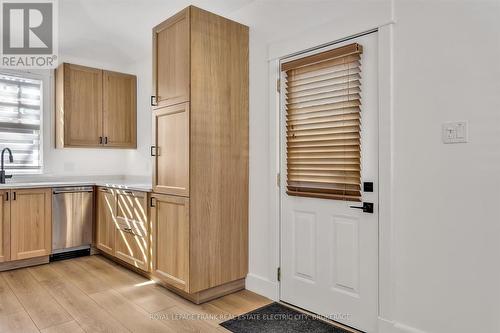 1363 Monaghan Road, Peterborough (Monaghan), ON - Indoor Photo Showing Kitchen