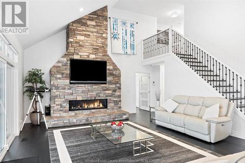 1283 Lange, Lakeshore, ON - Indoor Photo Showing Living Room With Fireplace