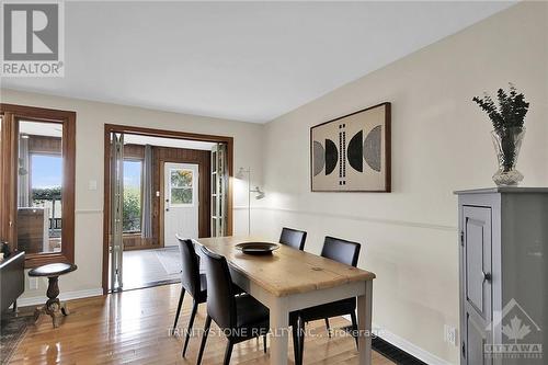 6442 First Line Road, Ottawa, ON - Indoor Photo Showing Dining Room