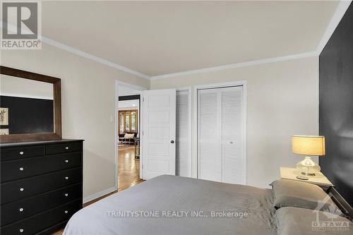 6442 First Line Road, Ottawa, ON - Indoor Photo Showing Bedroom