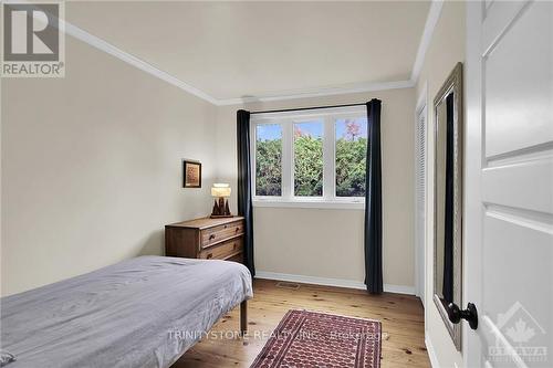 6442 First Line Road, Ottawa, ON - Indoor Photo Showing Bedroom