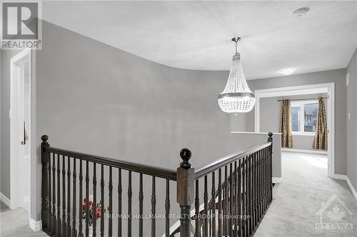 302 Eaglehead Crescent, Ottawa, ON - Indoor Photo Showing Other Room