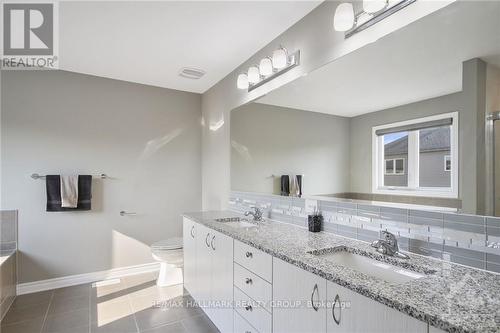 302 Eaglehead Crescent, Ottawa, ON - Indoor Photo Showing Bathroom