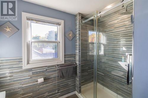 360 Wilson St, Sault Ste. Marie, ON - Indoor Photo Showing Bathroom