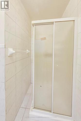 41 Ladbrooke Road, Toronto, ON - Indoor Photo Showing Bathroom