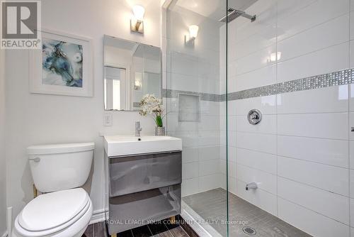 2 Christina Crescent, Toronto, ON - Indoor Photo Showing Bathroom