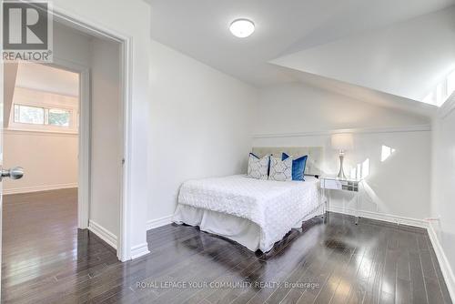 2 Christina Crescent, Toronto, ON - Indoor Photo Showing Bedroom