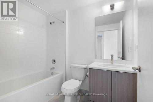 313 - 165 Canon Jackson Drive W, Toronto, ON - Indoor Photo Showing Bathroom