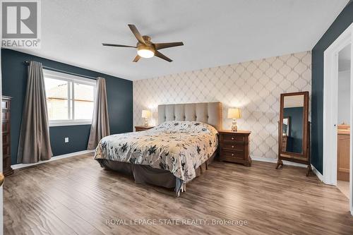 63 Edna Avenue, Hamilton, ON - Indoor Photo Showing Bedroom