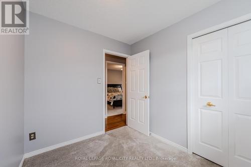 120 Oakhurst Crescent, Kitchener, ON - Indoor Photo Showing Other Room