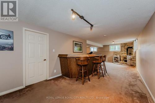 120 Oakhurst Crescent, Kitchener, ON - Indoor