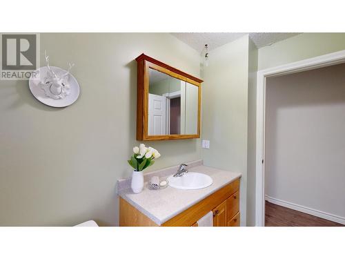 1857 Dogwood Avenue, Quesnel, BC - Indoor Photo Showing Bathroom