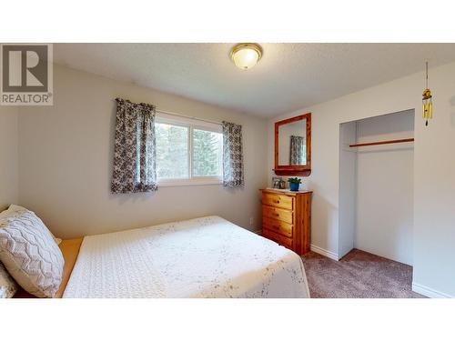 1857 Dogwood Avenue, Quesnel, BC - Indoor Photo Showing Bedroom