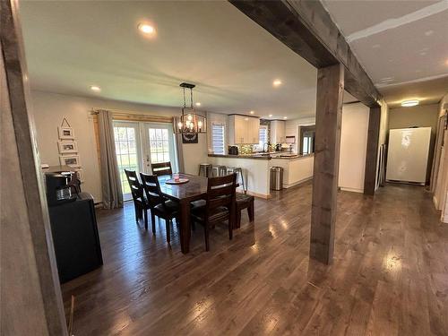 38027 38E (Quarry Oaks) Road, Steinbach, MB - Indoor Photo Showing Dining Room