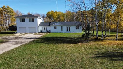 38027 38E (Quarry Oaks) Road, Steinbach, MB - Outdoor