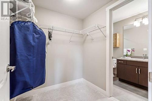 302, 303 13 Avenue Sw, Calgary, AB - Indoor With Storage