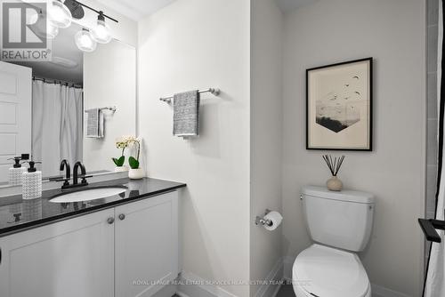 7 Hollyhock Court, Toronto, ON - Indoor Photo Showing Bathroom