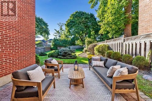 213 St Leonards Crescent, Toronto, ON - Outdoor With Exterior