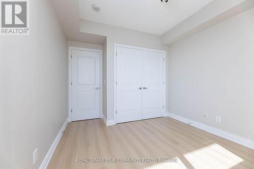 607 - 9090 Yonge Street, Richmond Hill, ON - Indoor Photo Showing Other Room