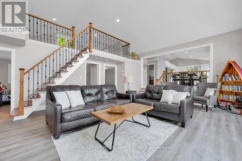 1112 Blue Heron Ridge, Central Frontenac, ON - Indoor Photo Showing Living Room