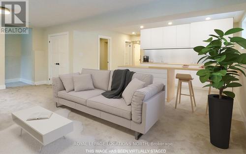 19 Gordon Crescent, Meaford, ON - Indoor Photo Showing Living Room