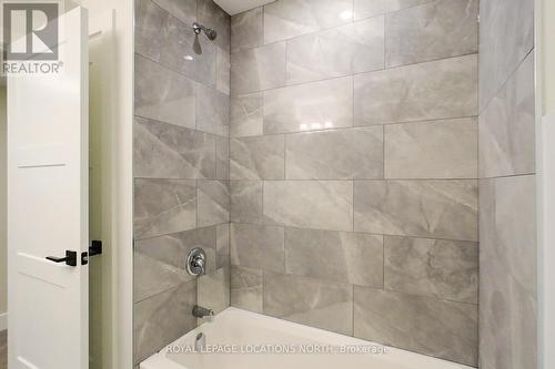 19 Gordon Crescent, Meaford, ON - Indoor Photo Showing Bathroom