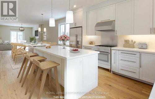 19 Gordon Crescent, Meaford, ON - Indoor Photo Showing Kitchen With Upgraded Kitchen