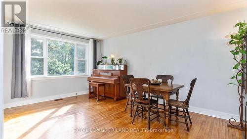 578 Creston Avenue, London, ON - Indoor Photo Showing Dining Room