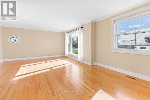 1757 Old Highway 2, Quinte West, ON - Indoor Photo Showing Other Room