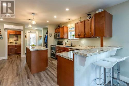 6 Ben Lomond Drive, Willow Grove, NB - Indoor Photo Showing Kitchen With Upgraded Kitchen