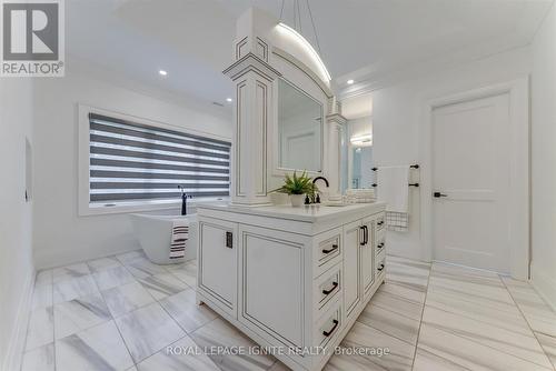 123 Baldwin Street, Whitby, ON - Indoor Photo Showing Bathroom