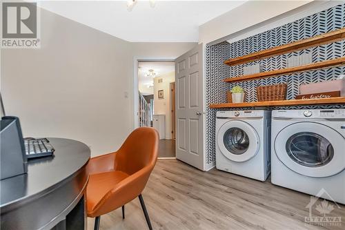 56 Lloydalex Crescent, Ottawa, ON - Indoor Photo Showing Laundry Room