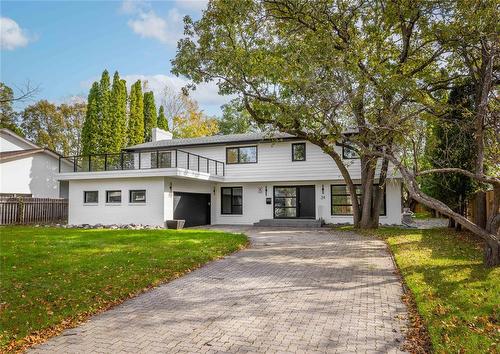 34 Devonport Boulevard, Winnipeg, MB - Outdoor With Facade