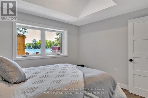 178 Front Street W, Kawartha Lakes (Bobcaygeon), ON - Indoor Photo Showing Bedroom