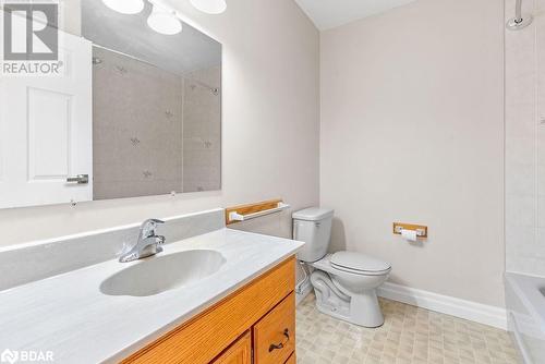 1757 Old Highway 2, Quinte West, ON - Indoor Photo Showing Bathroom