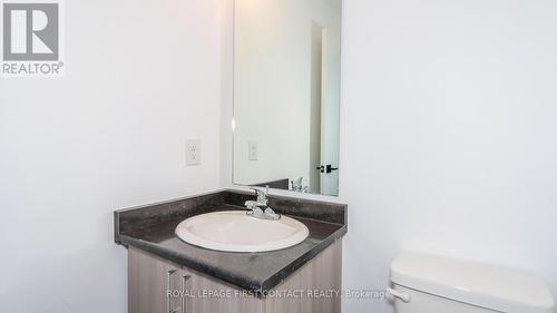 110 - 4 Spice Way, Barrie, ON - Indoor Photo Showing Bathroom