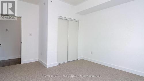 110 - 4 Spice Way, Barrie, ON - Indoor Photo Showing Other Room