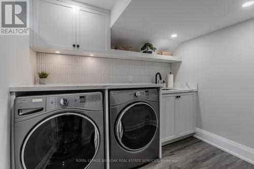 1771 Heather Hills Drive, Burlington, ON - Indoor Photo Showing Laundry Room