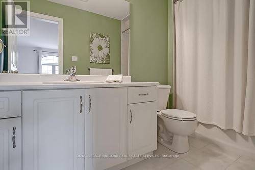 1 - 2141 Caroline Street, Burlington, ON - Indoor Photo Showing Bathroom