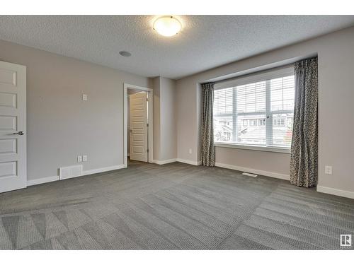 16009 10 Av Sw Sw, Edmonton, AB - Indoor Photo Showing Other Room