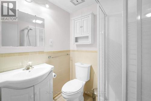 125 Pleasant Avenue, Toronto, ON - Indoor Photo Showing Bathroom