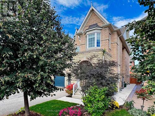 18 Oren Street, Vaughan, ON - Outdoor