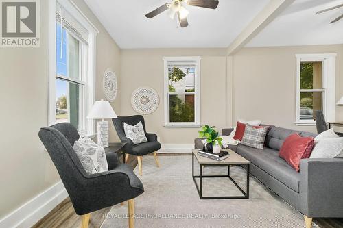 49 Ranney Street N, Trent Hills (Campbellford), ON - Indoor Photo Showing Living Room