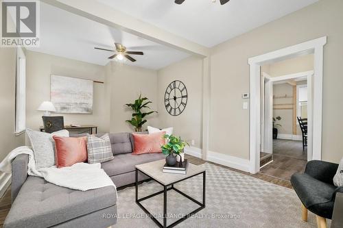 49 Ranney Street N, Trent Hills (Campbellford), ON - Indoor Photo Showing Living Room