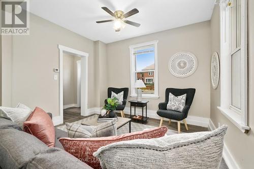 49 Ranney Street N, Trent Hills (Campbellford), ON - Indoor Photo Showing Living Room