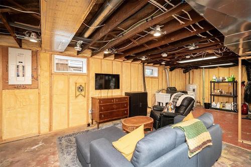 795 Fleet Avenue, Winnipeg, MB - Indoor Photo Showing Basement