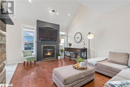 197 Hayward Court, Rockwood, ON - Indoor Photo Showing Living Room With Fireplace