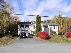 27 Leeward Avenue  Hammonds Plains, NS B3Z 1J9