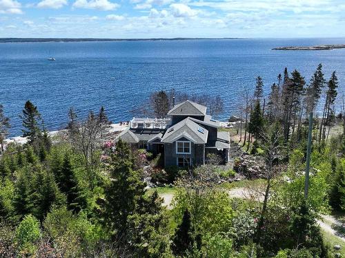 52 Island Watch Run, North West Cove, NS 